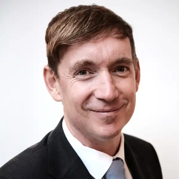 Iain Sim | Cardiology | Parkside Suite Frimley